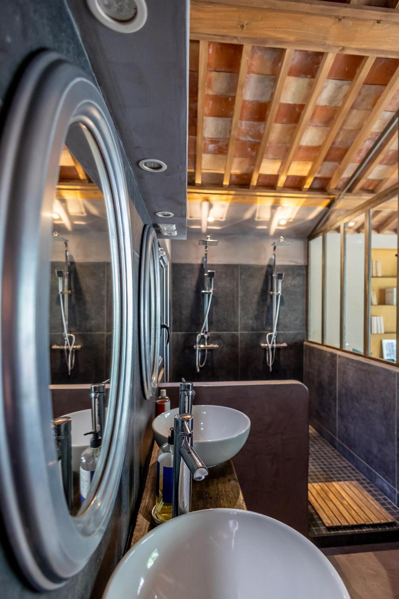 Les Pieds Tanqués - Bed&Breakfast-Spa Saint-Cyr-sur-Mer Exterior foto